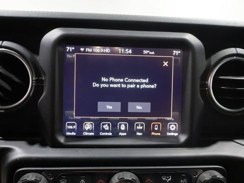 Used 2020 Jeep Gladiator Overland AWD/4WD image 23