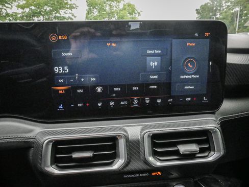 Used 2025 Ford Mustang Premium RWD image 23