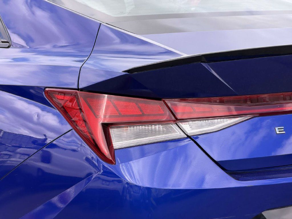 Certified 2023 Hyundai Elantra N Line FWD image 11