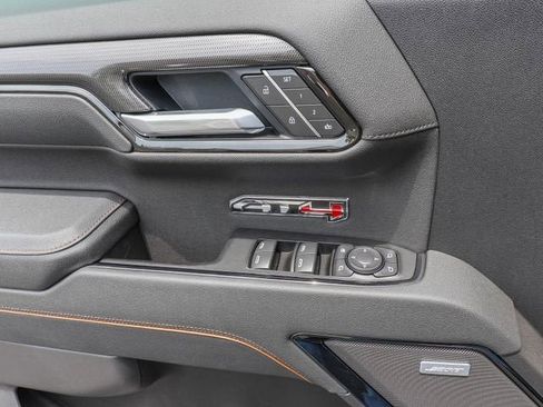 New 2026 GMC Sierra 1500 AT4 w/ AT4 Premium Package AWD/4WD image 14