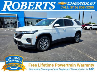 Used 2023 Chevrolet Traverse LT