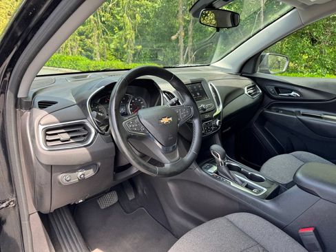 Used 2024 Chevrolet Equinox LT AWD/4WD image 9