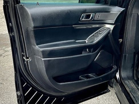 Used 2018 Ford Explorer 4WD Police Interceptor image 18