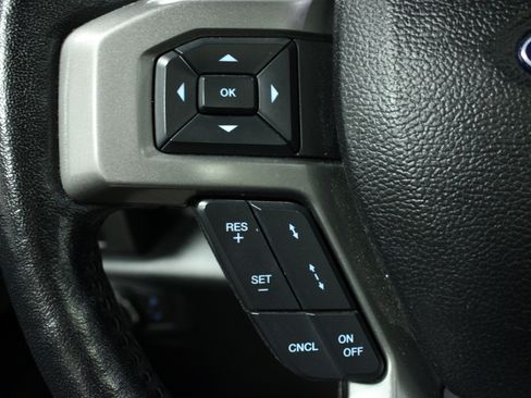 Used 2021 Ford Expedition XLT AWD/4WD image 20