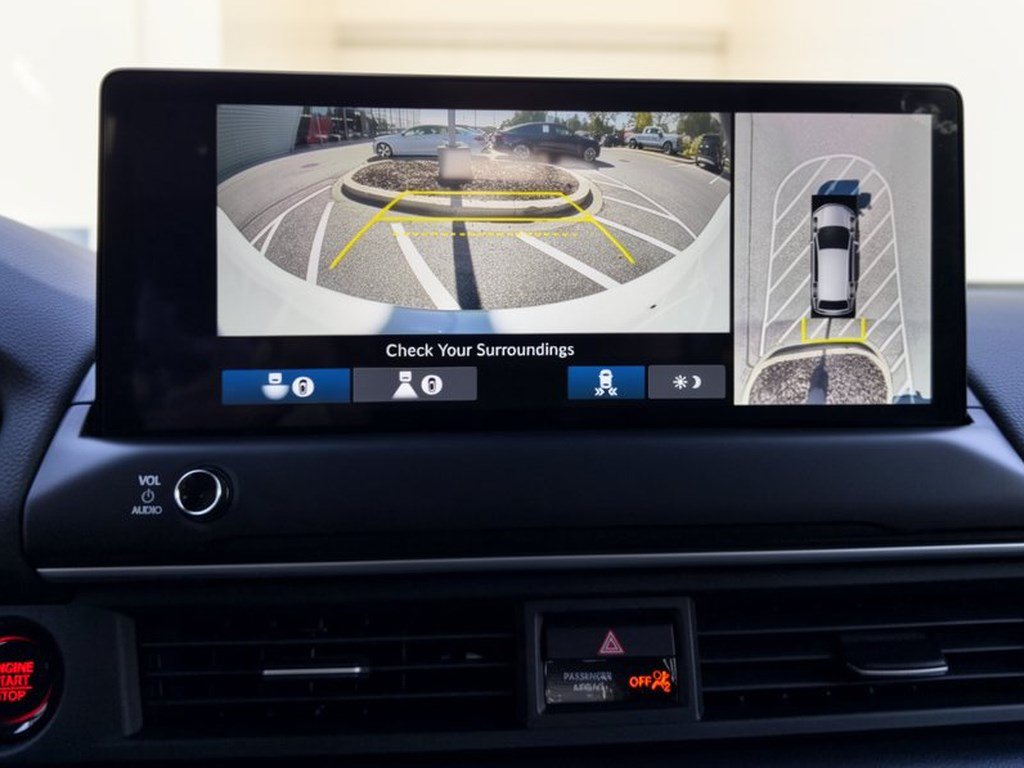 Used 2026 Honda Pilot Touring image 24