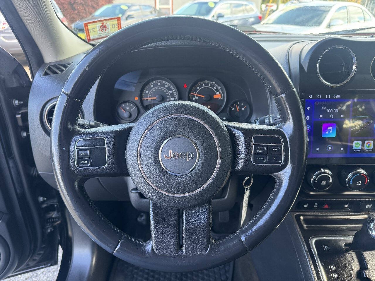 Used 2017 Jeep Patriot High Altitude AWD/4WD image 18