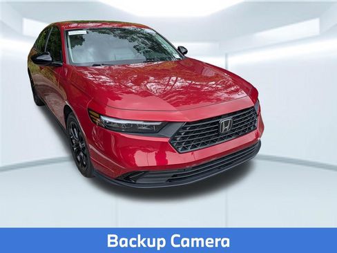 Used 2025 Honda Accord SE image 5