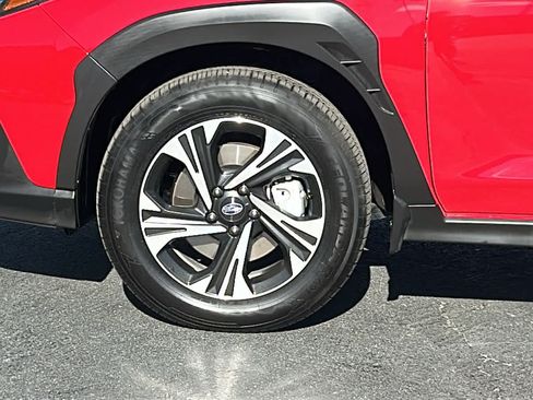 Certified 2025 Subaru Crosstrek 2.5i Premium AWD/4WD image 10
