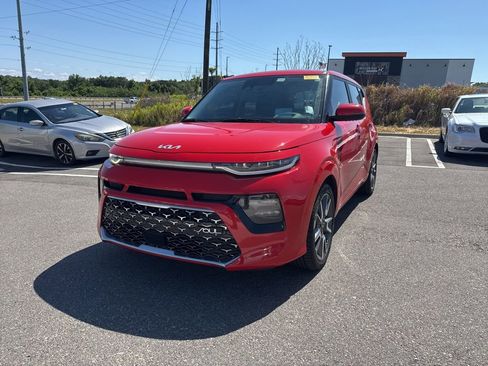Used 2022 Kia Soul Turbo FWD image 5