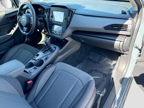Used 2025 Subaru Crosstrek 2.0i image 13