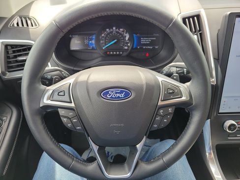 Certified 2023 Ford Edge Titanium w/ Class II Trailer Tow Package AWD/4WD image 22