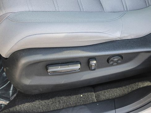 Used 2018 Honda CR-V EX image 23