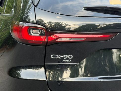 Used 2024 MAZDA CX-90 3.3 Turbo w/ Preferred Plus AWD/4WD image 15