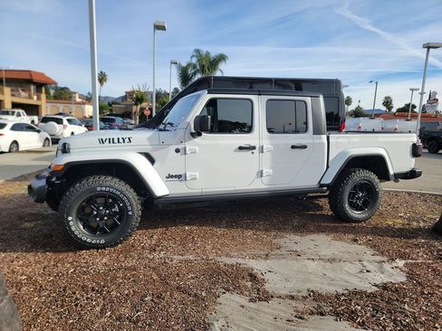 New 2026 Jeep Gladiator Willys image 3