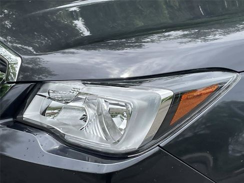 Used 2017 Subaru Forester 2.5i w/ Alloy Wheel Package AWD/4WD image 9