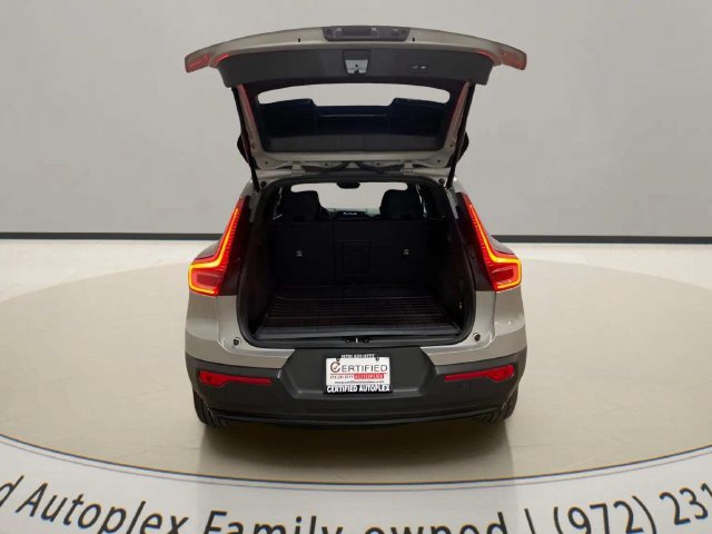 Used 2023 Volvo XC40 Recharge Ultimate AWD/4WD image 83