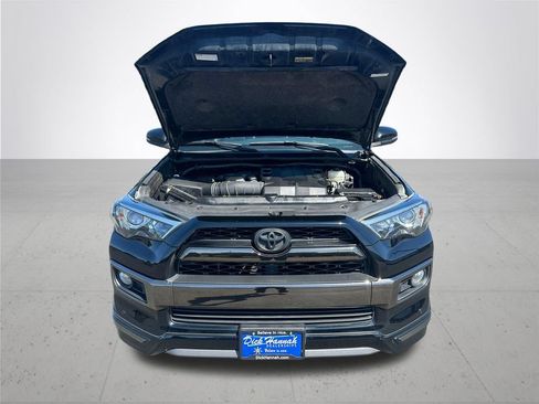Certified 2019 Toyota 4Runner Limited AWD/4WD image 5