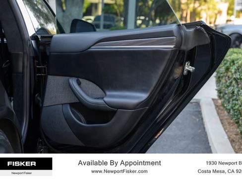 Used 2022 Tesla Model S Standard Range AWD/4WD image 18