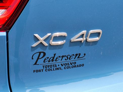 Certified 2023 Volvo XC40 Recharge Ultimate AWD/4WD image 9