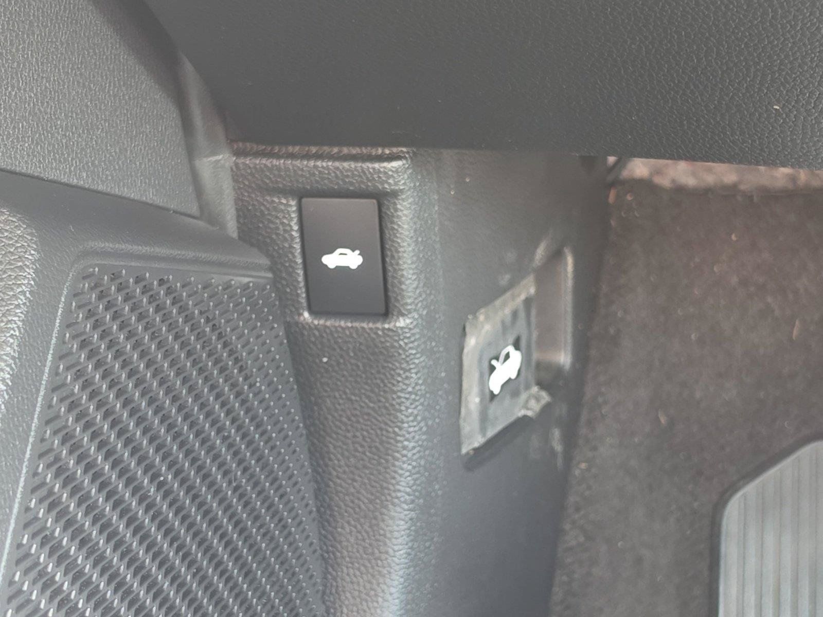 Used 2024 Honda Accord EX image 27