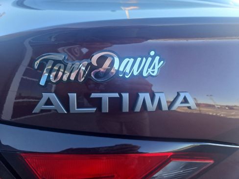 Used 2024 Nissan Altima 2.5 SV image 19