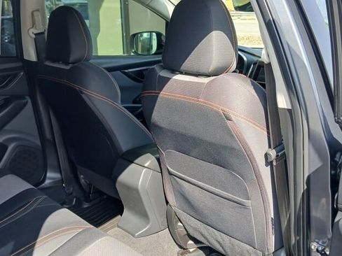 Used 2021 Subaru Crosstrek 2.0i Premium w/ Moonroof Package image 10