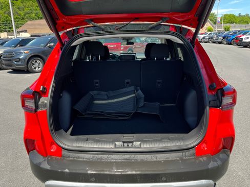 Used 2024 Ford Escape Active w/ Tech Pack #2 AWD/4WD image 12