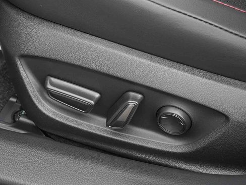 New 2026 Toyota Prius XSE image 20