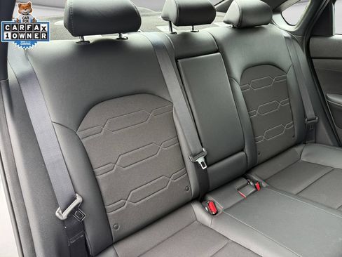 Used 2023 Kia Forte GT-Line w/ GT-Line Premium Package FWD image 17