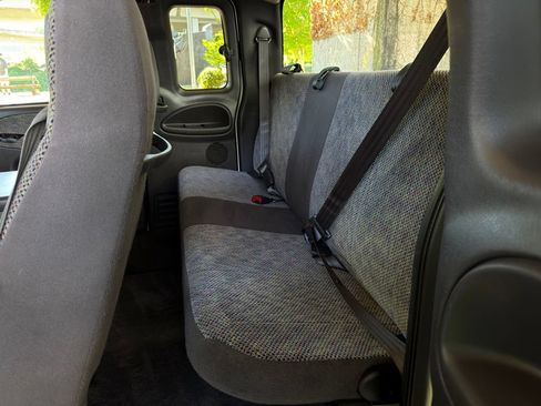 Used 2001 Dodge Ram 1500 Truck 2WD Quad Cab image 15