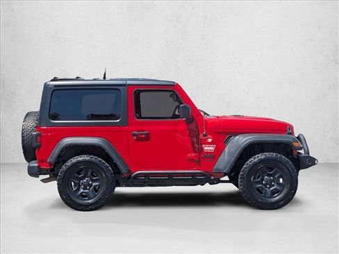 Used 2021 Jeep Wrangler Sport AWD/4WD image 4