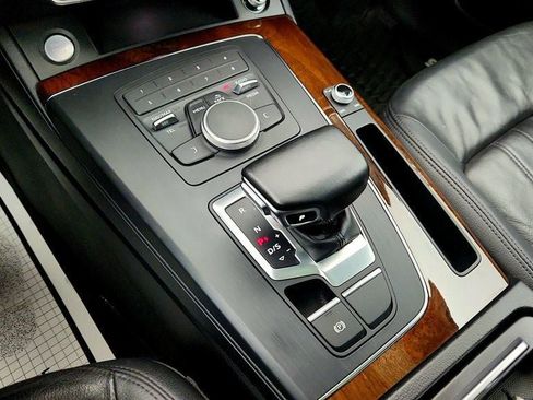 Used 2018 Audi Q5 2.0T Premium image 17