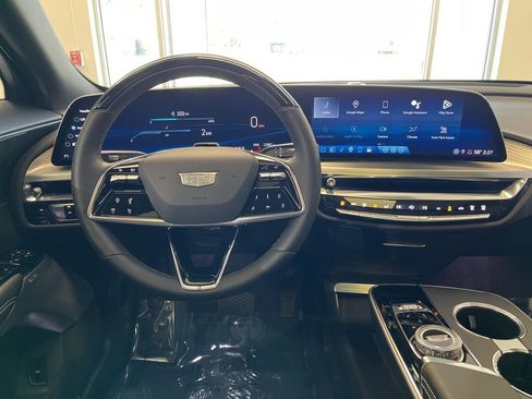 Certified 2024 Cadillac Lyriq Luxury image 18