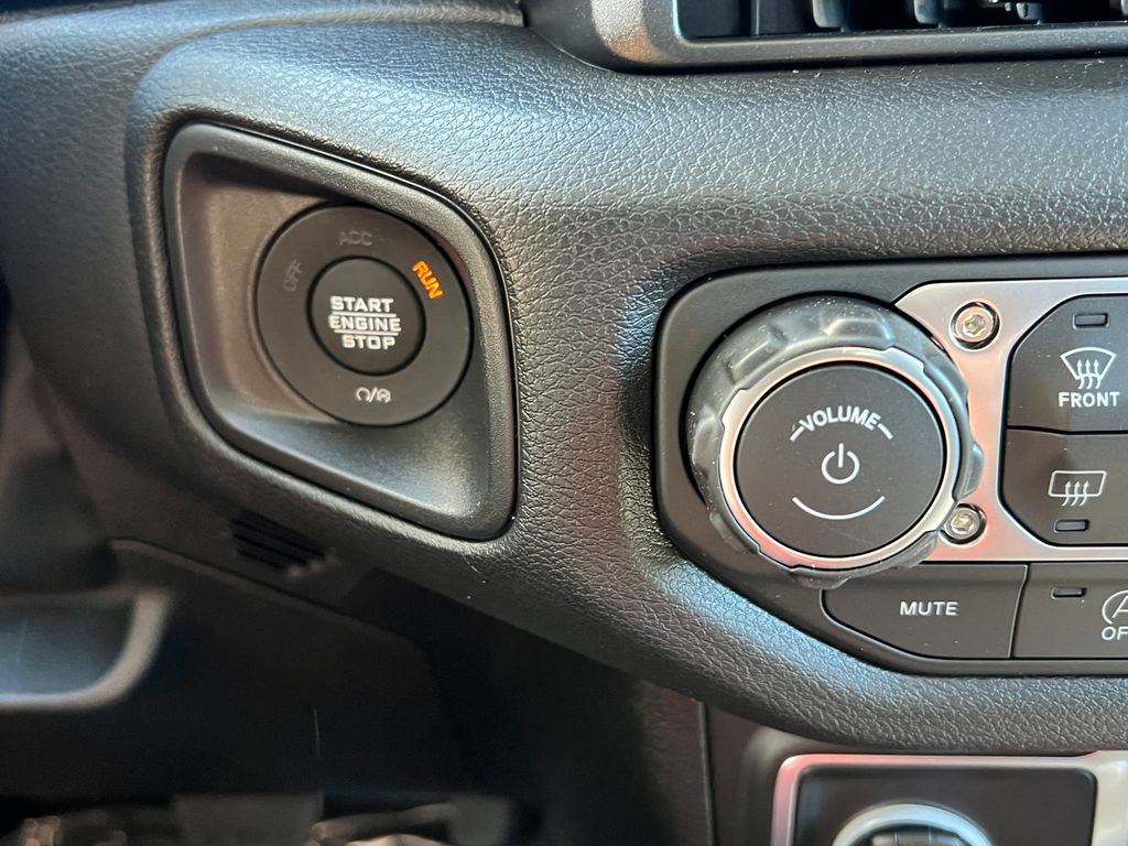 New 2026 Jeep Gladiator Sport AWD/4WD image 27