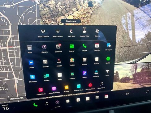 Used 2023 Tesla Model X image 29