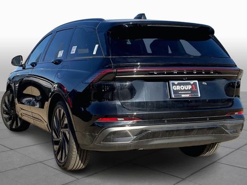 New 2026 Lincoln Nautilus Reserve image 12