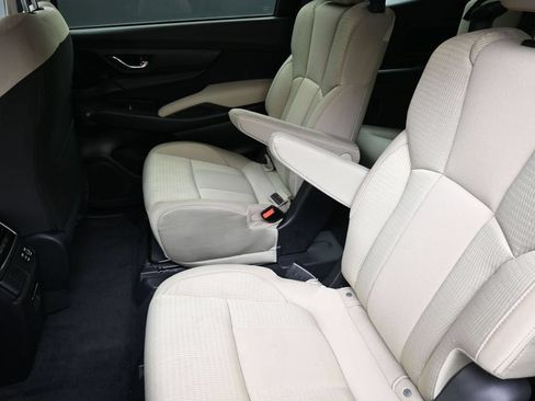 Certified 2025 Subaru Ascent Premium AWD/4WD image 20