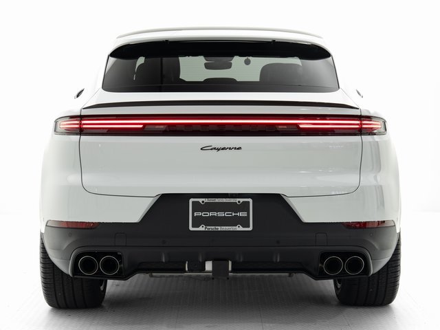Certified 2026 Porsche Cayenne Coupe AWD/4WD image 34