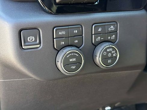 New 2026 Chevrolet Silverado 1500 ZR2 w/ LPO, Dark Essentials Package image 21