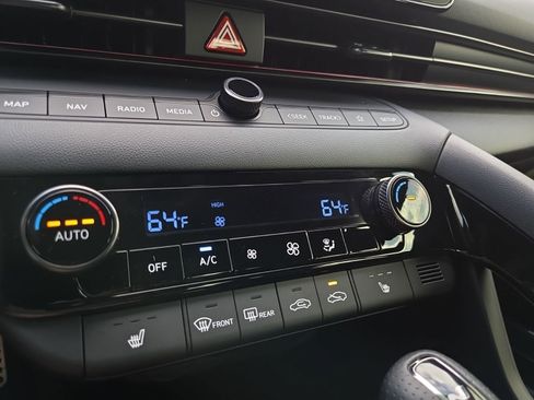 Used 2025 Hyundai Elantra N image 29