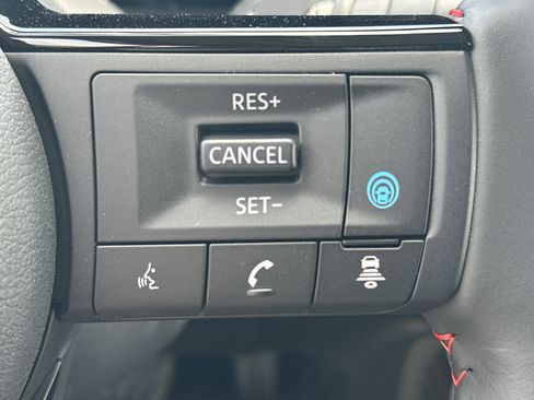 New 2026 Nissan Kicks SR FWD image 21