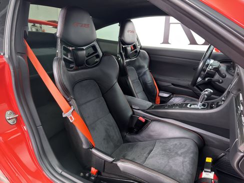 Used 2016 Porsche 911 GT3 RS RWD image 50