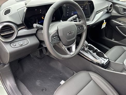 New 2026 Chevrolet Trax ACTIV w/ Driver Confidence Package FWD image 23
