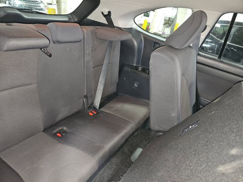 Used 2025 Toyota Highlander LE image 15