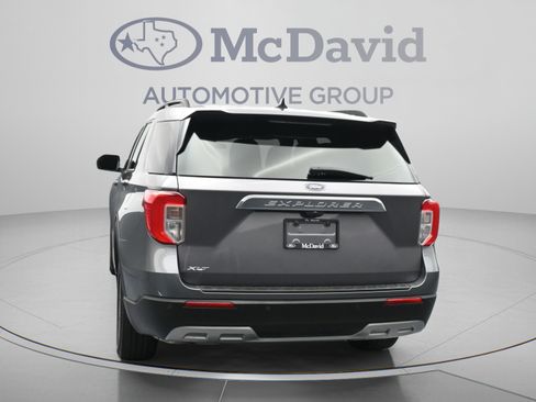 Used 2024 Ford Explorer XLT w/ Equipment Group 202A RWD image 7