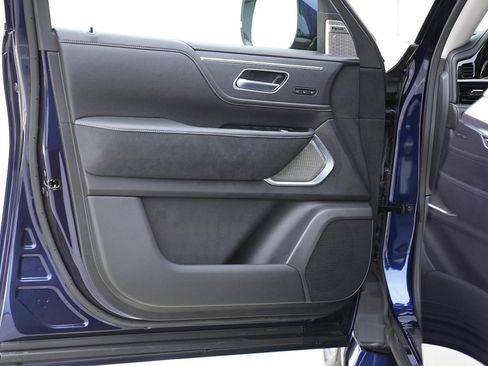 New 2025 INFINITI QX80 Sensory w/ Exterior Package image 28