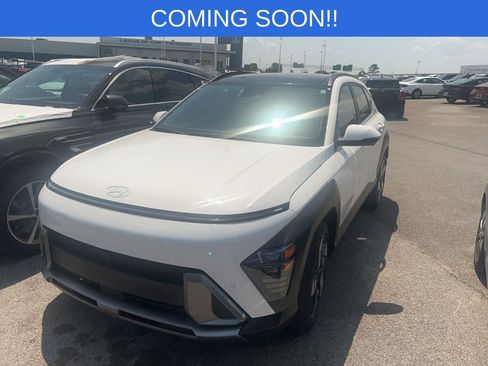 Certified 2025 Hyundai Kona Limited FWD image 1