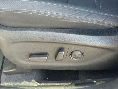 Used 2020 Kia Sorento S image 14