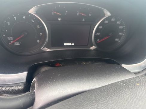 Used 2018 Chevrolet Traverse Premier AWD/4WD image 6