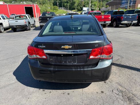 Used 2016 Chevrolet Cruze LT FWD image 5